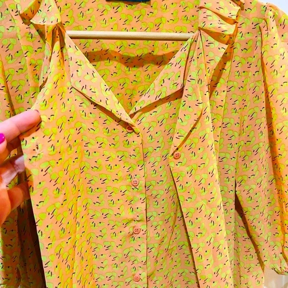 THML | Chiffon Ruffle Patterned Blouse - Picture 4 of 6